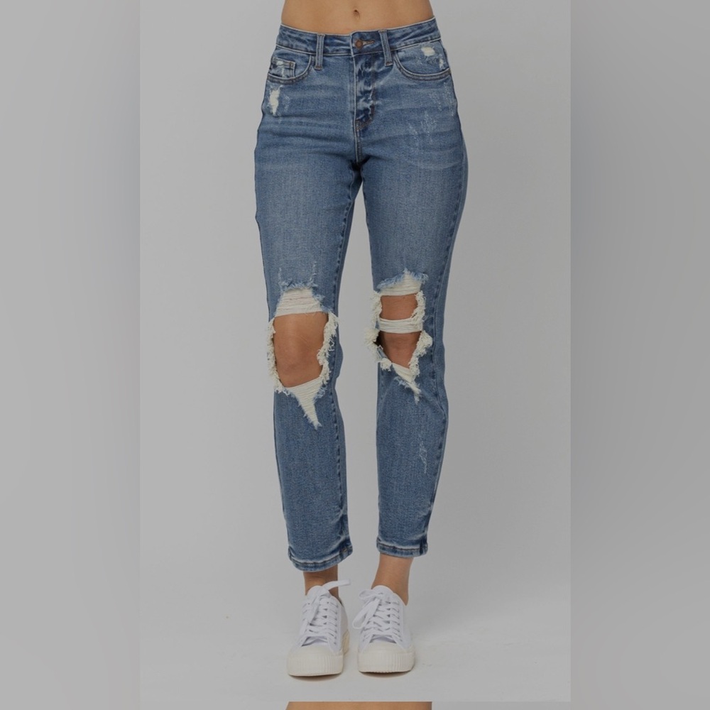 Judy blue cropped jeans